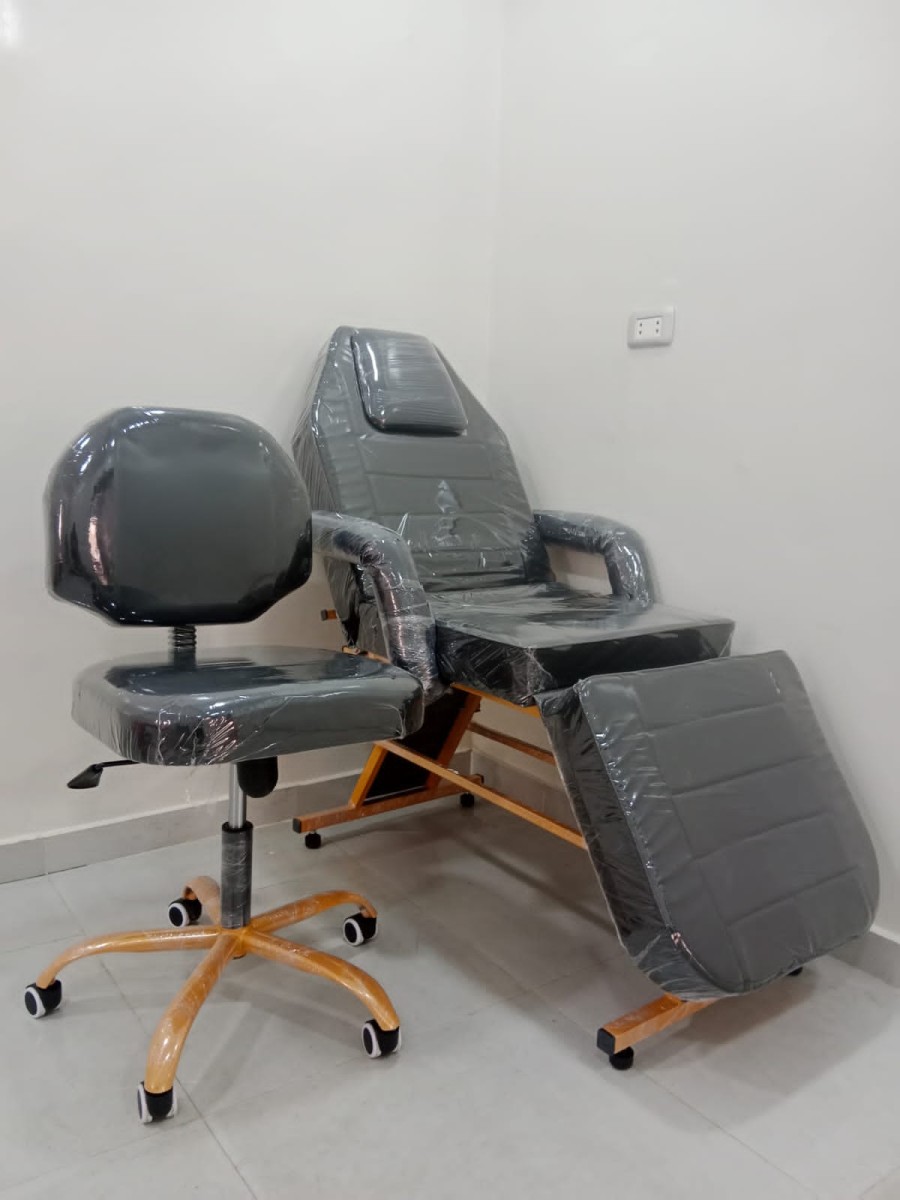 كرسي طبيب عريض