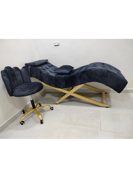 شازلونج استرخاء شاسية حديد مذهب 