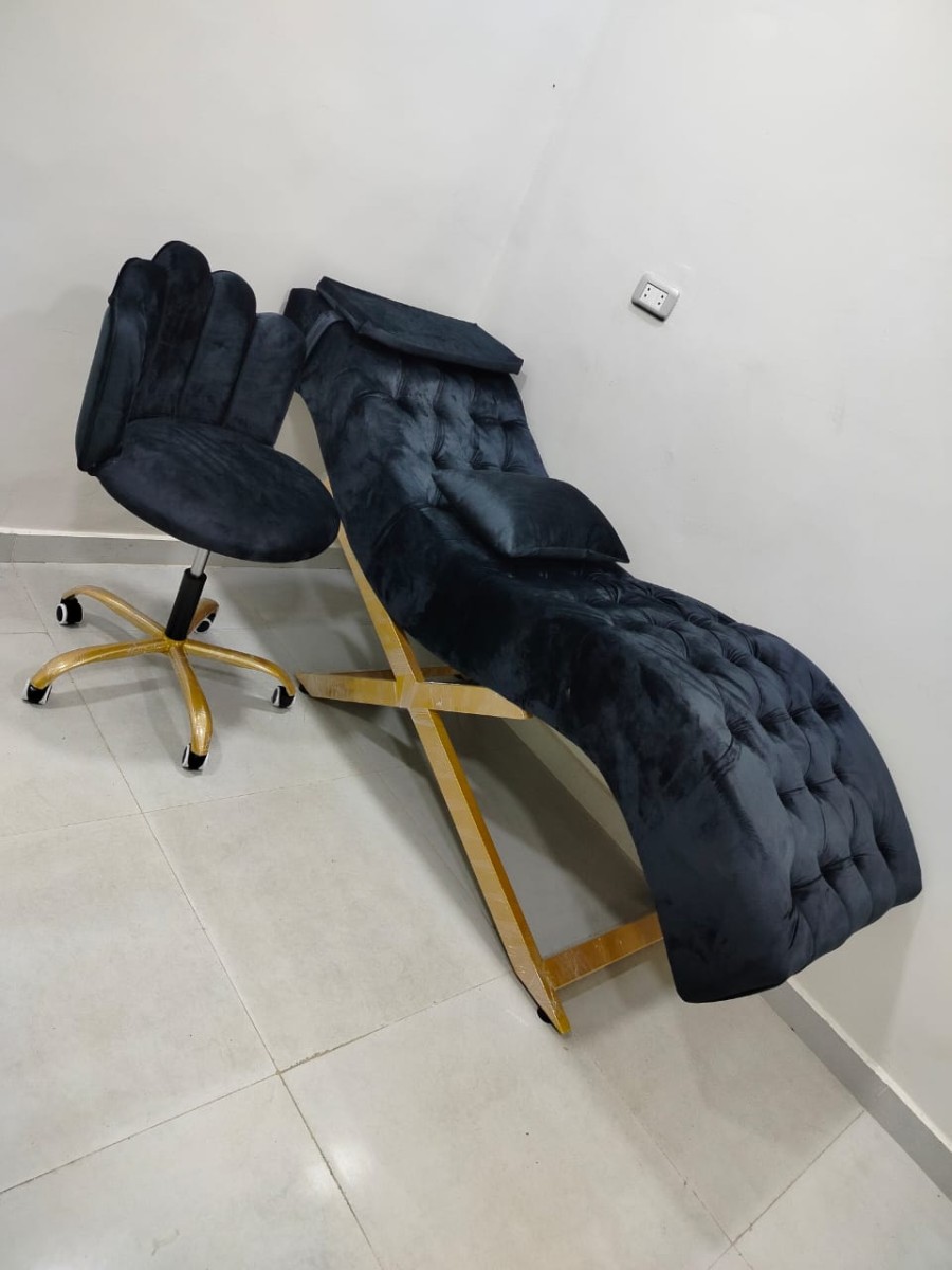 كرسي طبيب تصميم زهرة اللوتس