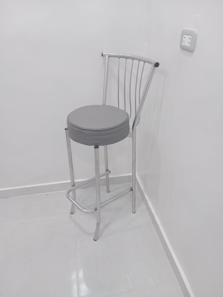 كرسي بار ثابت