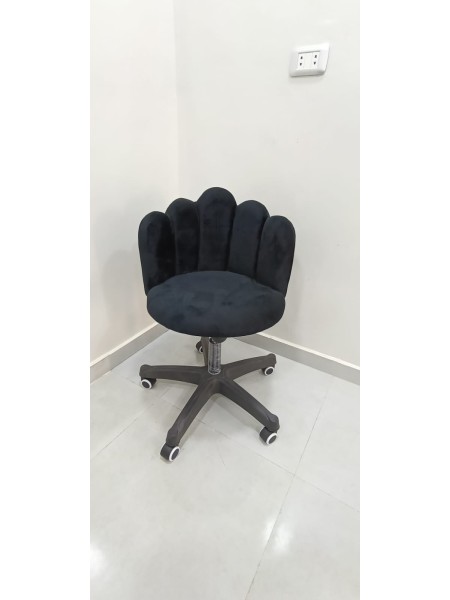 كرسي طبيب تصميم زهرة اللوتس 